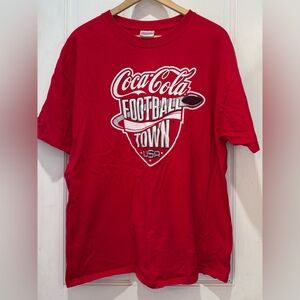 Hanes Coca-Cola Football Town Red Atlanta Falcons Short Sleeve T-Shirt Size XL